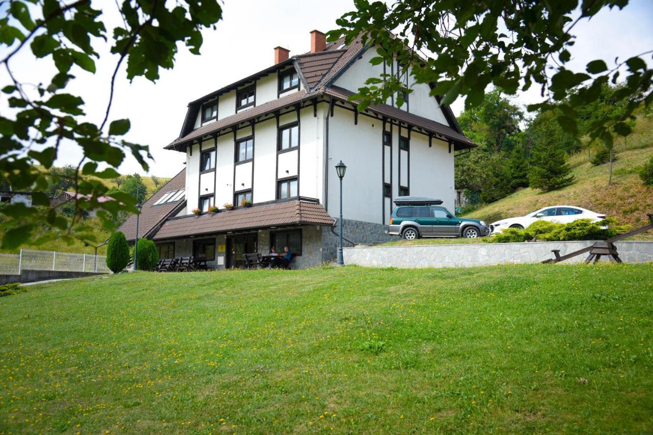 Villa Mramor Brzece Exterior photo
